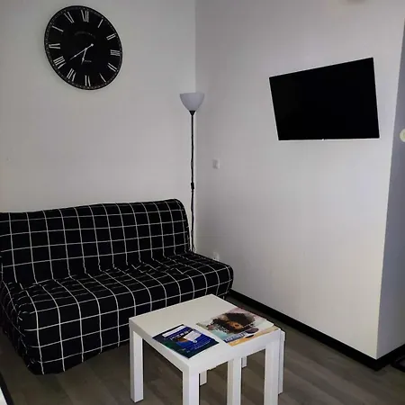 Studio Confortable A Thierry 20 M² Avec Parking Appartamento *